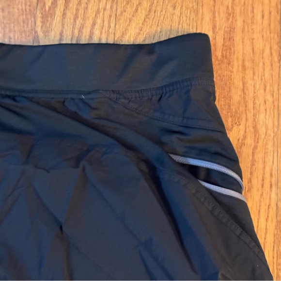 Hylete Black Above-Knee Shorts Men’s Size M - Picture 2 of 5